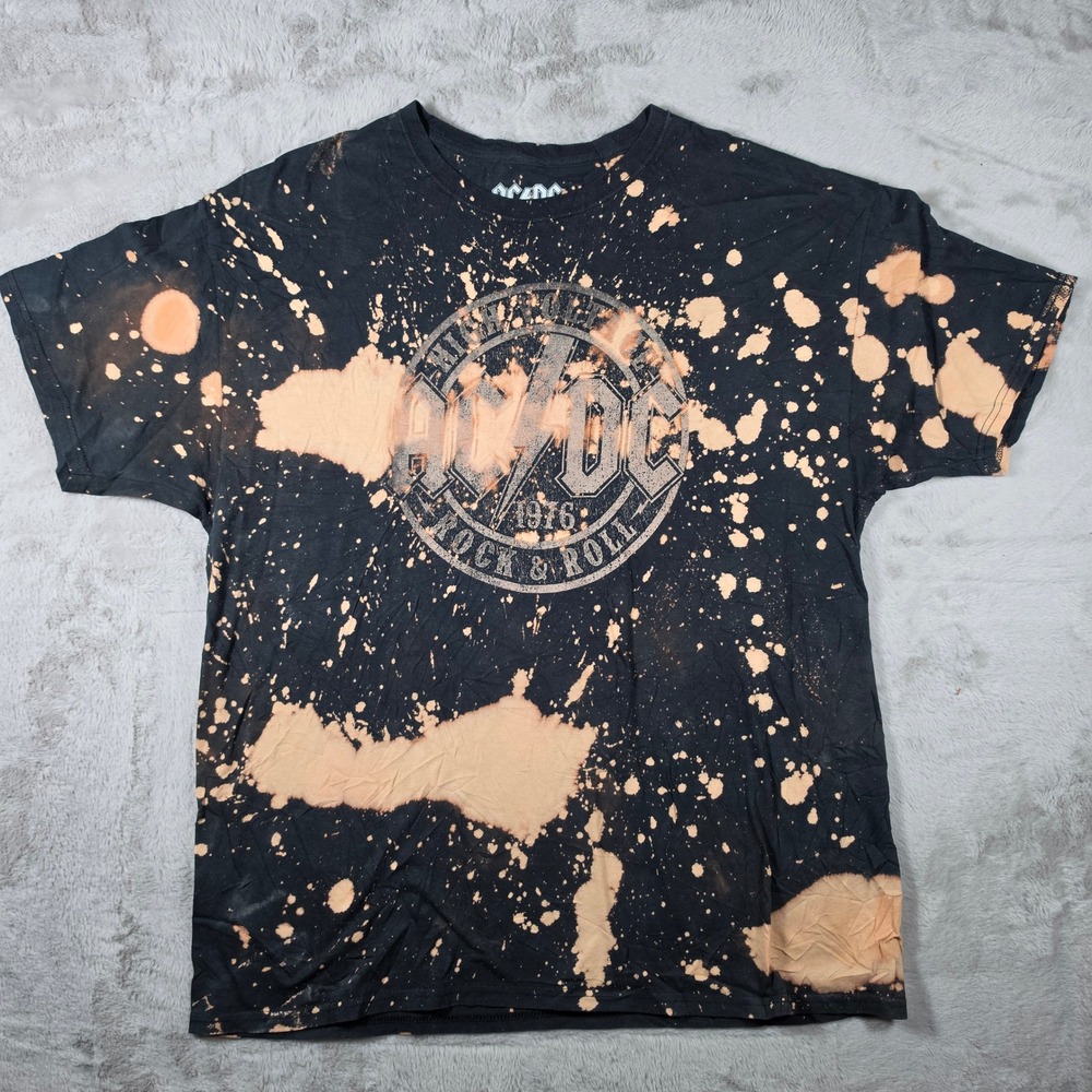 AC/DC Graphic Shirt Mens XL Black Bleach‎ Splatter Rock Band Tee 2021 Distressed